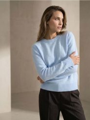 Sweter chunky z domieszką wełny - błękitny. Niebieskie swetry nierozpinane damskie Sinsay, l, bez wzorów, z wełny, bez kołnierzyka, bez ramiączek. Za 39.99 zł.