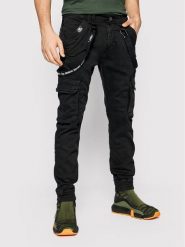 Alpha Industries Spodnie materiałowe Utility 128202 Czarny Slim Fit. Czarne spodnie materiałowe męskie Alpha Industries, bez wzorów, z bawełny. Za 349.00 zł.