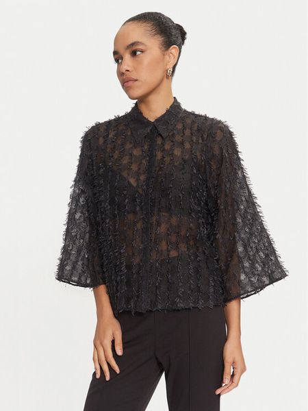 Karen by Simonsen Koszula Rubina 10105169 Czarny Oversize. Czarne koszule damskie Karen by Simonsen, bez wzorów, z syntetyku, bez kołnierzyka, bez ramiączek. Za 209.99 zł.