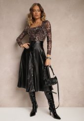 Czarna Spódnica z Ekoskóry High Waist o Rozkloszowanym Kroju na Napy i Guziki Ilalira. Czarne spódnice damskie Renee, l, z aplikacjami, eleganckie, z podwyższonym stanem, midi, dopasowane. Za 69.99 zł.