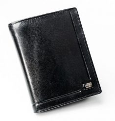 Portfel męski skórzany RFID Rovicky czarny. Czarne portfele męskie ROVICKY, bez wzorów, ze skóry. Za 74.00 zł.