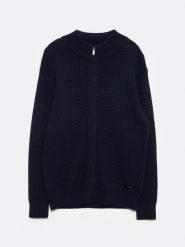 Sweter męski ze stójką granatowy Karlison 403. Niebieskie swetry męskie BIG STAR, l, bez wzorów, ze splotem, biznesowe, bez kołnierzyka, bez ramiączek. W wyprzedaży za 199.99 zł.