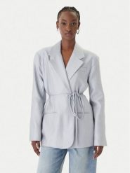 Eleh Marynarka SS260402 Błękitny Relaxed Fit. Niebieskie marynarki i żakiety damskie Eleh, bez wzorów, z syntetyku, bez kołnierzyka, bez ramiączek. Za 833.99 zł.