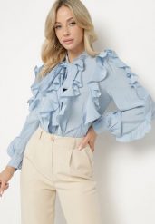 Niebieska Koszula z Wiskozą o Luźnym Kroju z Falbanami i Wiązaniem Ravionel. Niebieskie koszule damskie Born2be, m, bez wzorów, z wiskozy, eleganckie, bez kołnierzyka, bez ramiączek. Za 169.99 zł.