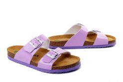 DR. BRINKMANN 700564-59 flieder, klapki damskie. Fioletowe klapki damskie Dr. Brinkmann, na lato, bez wzorów, bez obcasa, bez zapięcia. Za 184.90 zł.