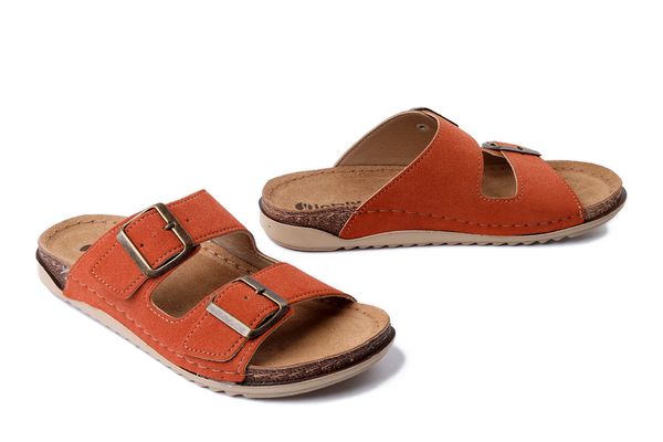 INBLU AA-68 089 rdzawy, klapki damskie. Brązowe klapki damskie Inblu, bez wzorów, bez obcasa, bez zapięcia. Za 99.99 zł.