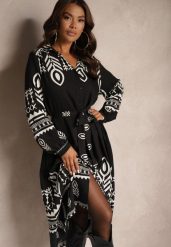 Czarna Koszulowa Sukienka z Wiskozą w Azteckie Wzory Averisa. Czarne sukienki damskie Renee, na wiosnę, l, bez wzorów, z jeansu, eleganckie, bez kołnierzyka, bez ramiączek, midi, koszulowe. Za 119.99 zł.