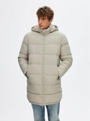 Selected Homme Płaszcz zimowy Cooper 16089959 Beżowy Regular Fit. Brązowe płaszcze męskie Selected Homme, na zimę, l, bez wzorów, z syntetyku, bez kołnierzyka, bez kaptura. Za 509.99 zł.