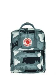 Plecak miejski Fjallraven Kanken Graphics - nimbus blue/hidden animals. Niebieskie plecaki męskie Fjällräven, bez wzorów, z bawełny. Za 449.89 zł.