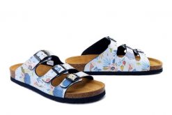 DR. BRINKMANN 700553-51 bleu, klapki damskie. Niebieskie klapki damskie Dr. Brinkmann, na lato, bez wzorów, bez obcasa, bez zapięcia. Za 157.17 zł.