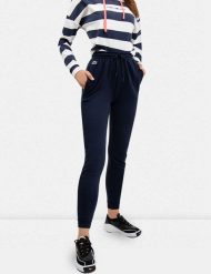 Lacoste Spodnie dresowe damskie Lacoste XF3168-166 - 38. Spodnie dresowe damskie Lacoste, bez wzorów, z dresówki, sportowe. Za 679.00 zł.