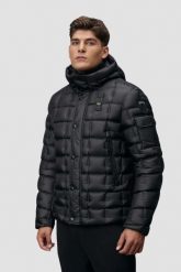 BLAUER Czarna pikowana męska kurtka Caspar Short Jackets. Czarne kurtki męskie Blauer USA, l, bez wzorów, z materiału, klasyczne, bez kaptura. W wyprzedaży za 929.99 zł.