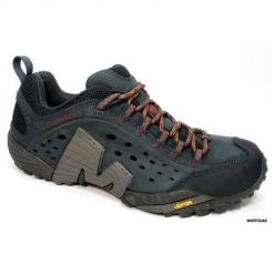 Buty trekkingowe męskie Merrell Intercept. Szare trekkingi męskie Merrell, z gumy, bez zapięcia. Za 649.99 zł.