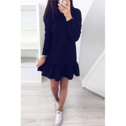 Sukienka MATILDA. Czarne sukienki damskie Sukienka MATILDA, l, bez wzorów, bez kołnierzyka, bez ramiączek. W wyprzedaży za 59.00 zł.