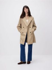 Płaszcz z haftem - beżowy. Brązowe płaszcze damskie Reserved, l, bez wzorów, z bawełny, bez kołnierzyka, bez kaptura. Za 359.99 zł.