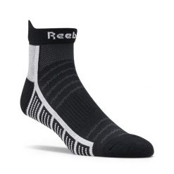 Skarpety męskie sportowe FLOAT RUN U ANK SOCK. Czarne skarpety męskie Reebok, bez wzorów. W wyprzedaży za 35.00 zł.