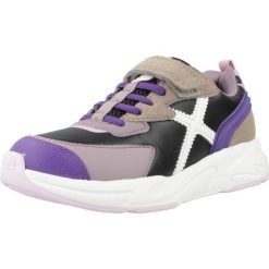 Buty MUNICH TRACK VCO 111 Fioletowy. Fioletowe buty zimowe męskie munich, z syntetyku, bez zapięcia. Za 228.99 zł.