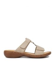 Rieker Klapki CEO-60885-62 Beżowy. Brązowe klapki damskie Rieker, bez wzorów, ze skóry, bez obcasa, bez zapięcia. Za 289.99 zł.