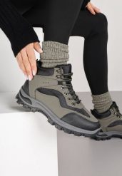 Czarno-Zielone Buty Trekkingowe Trapery Vices Ozdobione Geometrycznym Motywem Anarisse. Czarne obuwie trekkingowe damskie Renee, z jeansu, bez zapięcia. Za 89.99 zł.