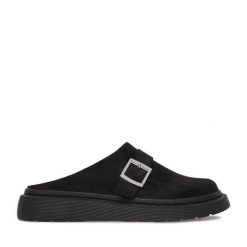 Klapki DeeZee. Czarne klapki damskie DeeZee, bez wzorów, bez obcasa, bez zapięcia. Za 139.99 zł.