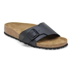 Klapki Birkenstock Catalina Bs 1026473 czarne. Czarne klapki damskie bez wzorów, z materiału, casualowe, bez obcasa, bez zapięcia. Za 517.53 zł.