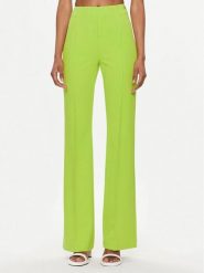 Liu Jo Spodnie materiałowe CA4137 J1930 Zielony Flare Fit. Zielone spodnie materiałowe damskie Liu Jo, bez wzorów, z materiału. Za 449.99 zł.
