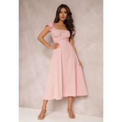 Różowa Sukienka o Rozkloszowanym Kroju z Wiązaniem Perolis. Czerwone sukienki damskie Renee, l, bez wzorów, eleganckie, bez kołnierzyka, bez ramiączek, midi, rozkloszowane. Za 99.99 zł.