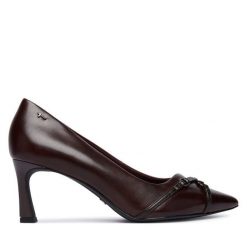 Szpilki Tamaris. Czerwone szpilki damskie Tamaris, bez wzorów, bez obcasa, na szpilce, bez zapięcia. Za 404.99 zł.