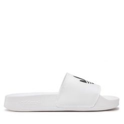 Klapki adidas. Białe klapki damskie Adidas, bez wzorów, sportowe, bez obcasa, bez zapięcia. Za 99.99 zł.