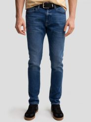 Jeansy męskie niebieskie Terry Carrot 411. Niebieskie jeansy męskie BIG STAR, z denimu, retro. W wyprzedaży za 159.99 zł.
