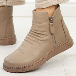 Khaki skórzane botki damskie Cambell 15324. Brązowe botki damskie Cambell, na jesień, bez wzorów, z dzianiny, klasyczne, z okrągłym noskiem, bez obcasa, na płaskiej podeszwie, bez zapięcia. Za 319.00 zł.