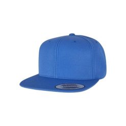 Czapka snapback Flexfit Classic. Niebieskie czapki damskie FLEXFIT, bez wzorów, z materiału, klasyczne. Za 67.65 zł.