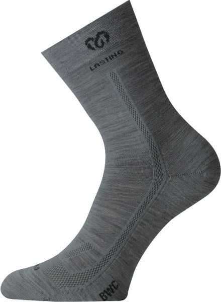 Skarpety merino BWC. Szare skarpetki damskie LASTING, bez wzorów, z elastanu. Za 45.00 zł.