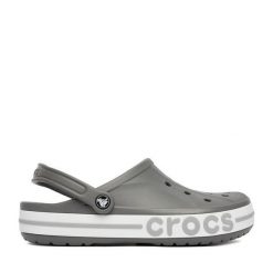 Klapki Crocs. Szare klapki męskie Crocs, bez wzorów, bez zapięcia. Za 229.99 zł.