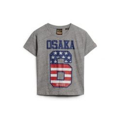 Damska koszulka z flagą Superdry 90& Osaka 6. Szare bluzki damskie Superdry, bez wzorów, bez kołnierzyka, bez ramiączek. Za 156.95 zł.