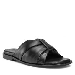 Klapki Badura. Czarne klapki damskie Badura, bez wzorów, bez obcasa, bez zapięcia. Za 299.99 zł.