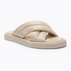 Klapki damskie GANT Clareha. Brązowe klapki damskie GANT, bez wzorów, z materiału, eleganckie, bez obcasa, bez zapięcia. Za 529.99 zł.