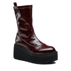 Botki Jenny Fairy. Czerwone botki damskie Jenny Fairy, bez wzorów, bez obcasa, na koturnie, bez zapięcia. Za 109.99 zł.