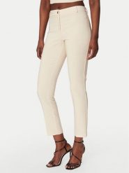 Rinascimento Spodnie materiałowe CFC0128650003 Beżowy Regular Fit. Brązowe spodnie materiałowe damskie Rinascimento, bez wzorów, z materiału. Za 399.99 zł.