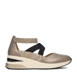 Półbuty Remonte. Brązowe półbuty damskie Remonte, bez wzorów, bez obcasa, na koturnie, bez zapięcia. Za 369.99 zł.