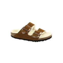 Klapki Birkenstock Arizona VL Shearling Mink wąskie narrow (1001135). Brązowe klapki damskie Birkenstock, bez wzorów, z materiału, eleganckie, bez obcasa, bez zapięcia. Za 559.00 zł.