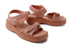 AZALEIA 18451 VERA THERAPY PAP AD AG360 BROWN, sandały damskie. Brązowe sandały damskie Azaleia, bez wzorów, bez obcasa, bez zapięcia. Za 167.92 zł.