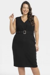 Sukienka elegancka przewiewna z kieszeniami i paskiem EMMA czarna. Czarne sukienki damskie KARKO, do pracy, na lato, plus size, bez wzorów, z elastanu, biznesowe, bez kołnierzyka, plus size, bez ramiączek, kopertowe. Za 98.50 zł.