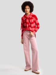Sweter damski bawełniany różowy Heartelia 601. Czerwone swetry nierozpinane damskie BIG STAR, na lato, l, bez wzorów, z bawełny, klasyczne, bez kołnierzyka, bez ramiączek. W wyprzedaży za 79.99 zł.