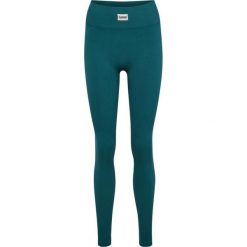 Damskie legginsy bezszwowe prążkowane Hummel Pulse. Zielone legginsy damskie Hummel, bez wzorów, prążkowane. Za 196.00 zł.