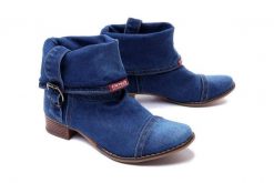 ARTIKER RELAKS 40C0201 jeans, botki damskie. Niebieskie botki damskie Artiker Relaks, bez wzorów, z jeansu, bez obcasa, na obcasie, bez zapięcia. Za 344.90 zł.