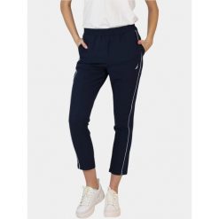 Joggery damskie Nautica Hartley. Niebieskie spodnie materiałowe damskie Nautica, bez wzorów, sportowe, na fitness i siłownię. Za 399.00 zł.