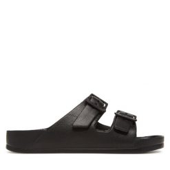 Klapki ONLY Shoes. Czarne klapki damskie ONLY Shoes, bez wzorów, bez obcasa, bez zapięcia. Za 69.99 zł.