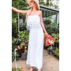 Sukienka DOLCE. Białe sukienki damskie Sukienka DOLCE, na co dzień, l, bez wzorów, bez kołnierzyka, bez ramiączek. W wyprzedaży za 59.00 zł.