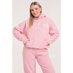 Bluza fitness damska Gym Glamour college. Czerwone bluzy damskie GYM GLAMOUR, xs, bez wzorów, glamour, bez ramiączek, bez kaptura. Za 199.99 zł.